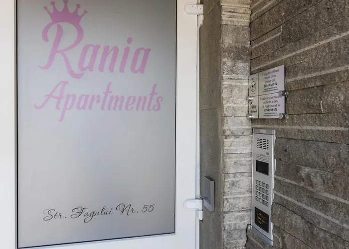 Апартаменти Rania *